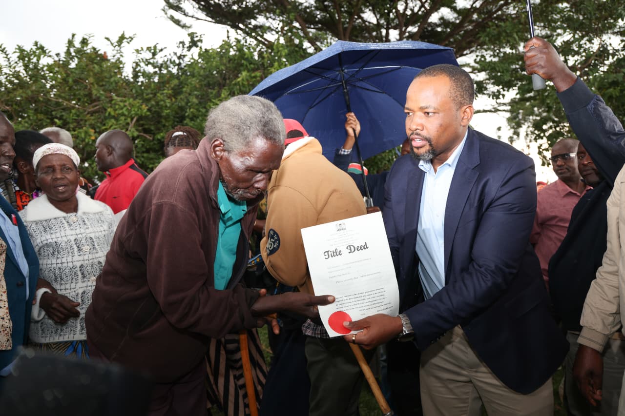 ps issuing titles